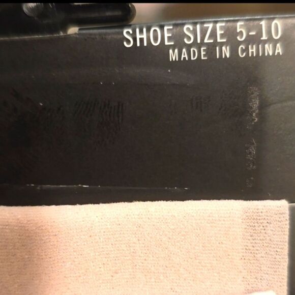 Steve Madden 2-Pair Tie Dye/Solid Anklet Socks - Picture 4 of 4